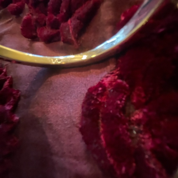 Stunning Vince Camuto Set ♥️ - Picture 9 of 13